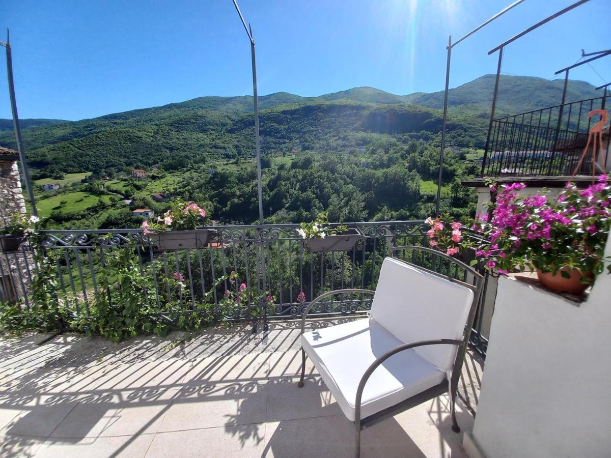 Casa Altieri Panzió Cusano Mutri Kültér fotó
